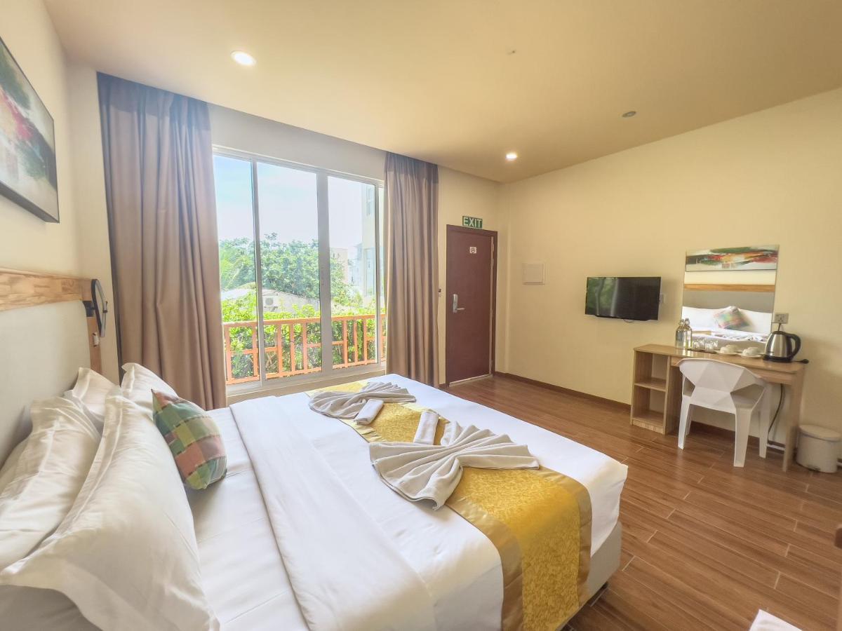 Rehendhi Villa MALDIVES Extérieur photo
